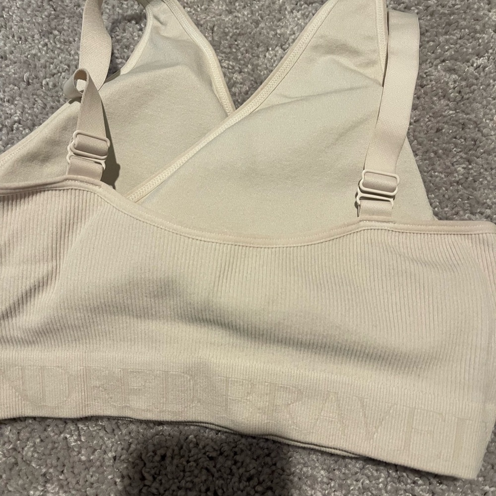 Kindred Bravely Beige Sports Bra- medium busty - Picture 2 of 3
